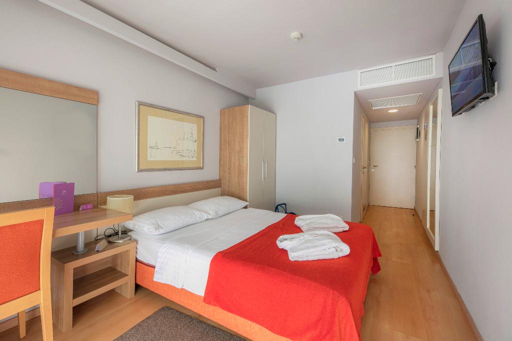 Hotel Aurora