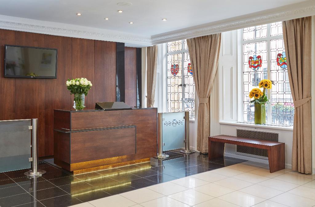 Lancaster Gate - Lobby