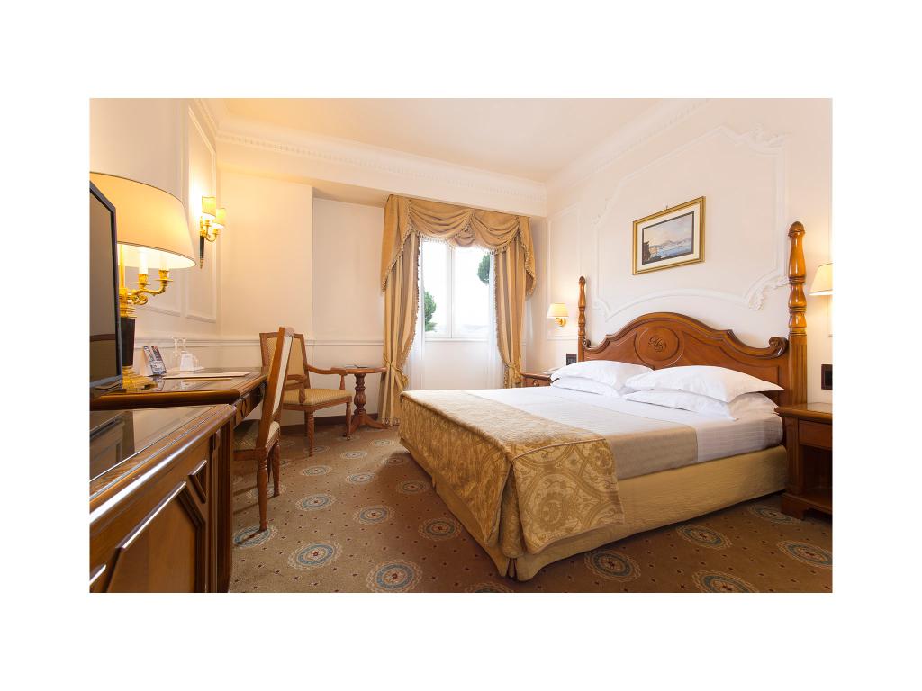 Grand Hotel Vanvitelli