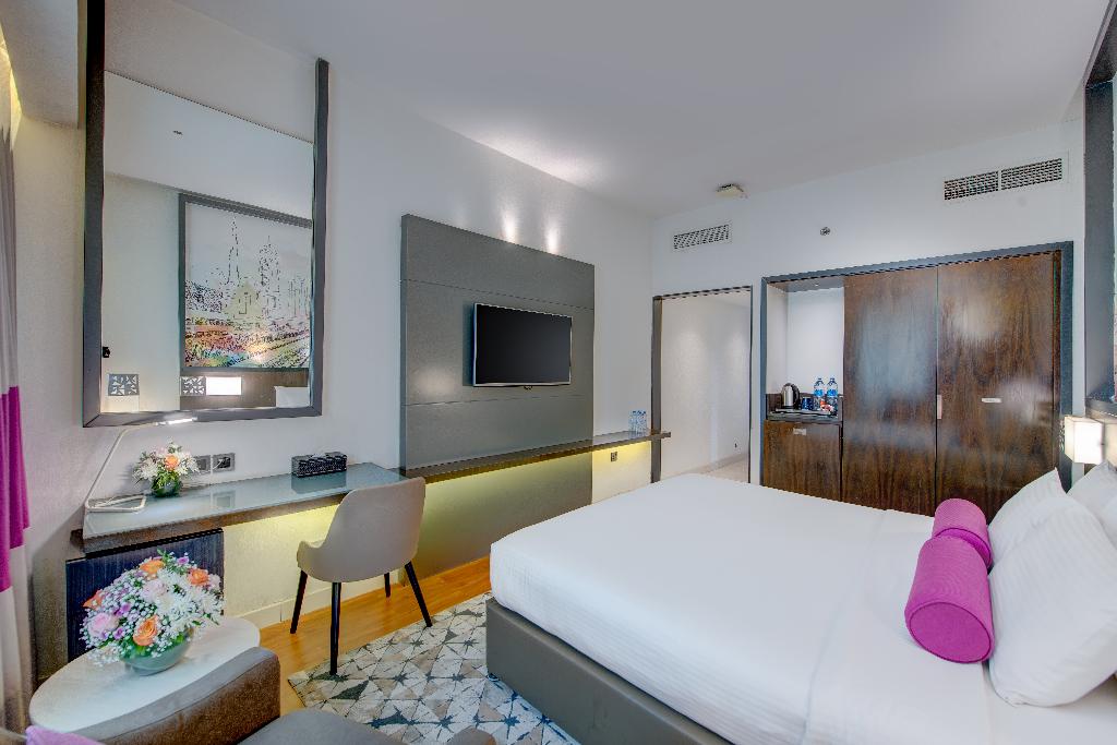 hotel-thumb