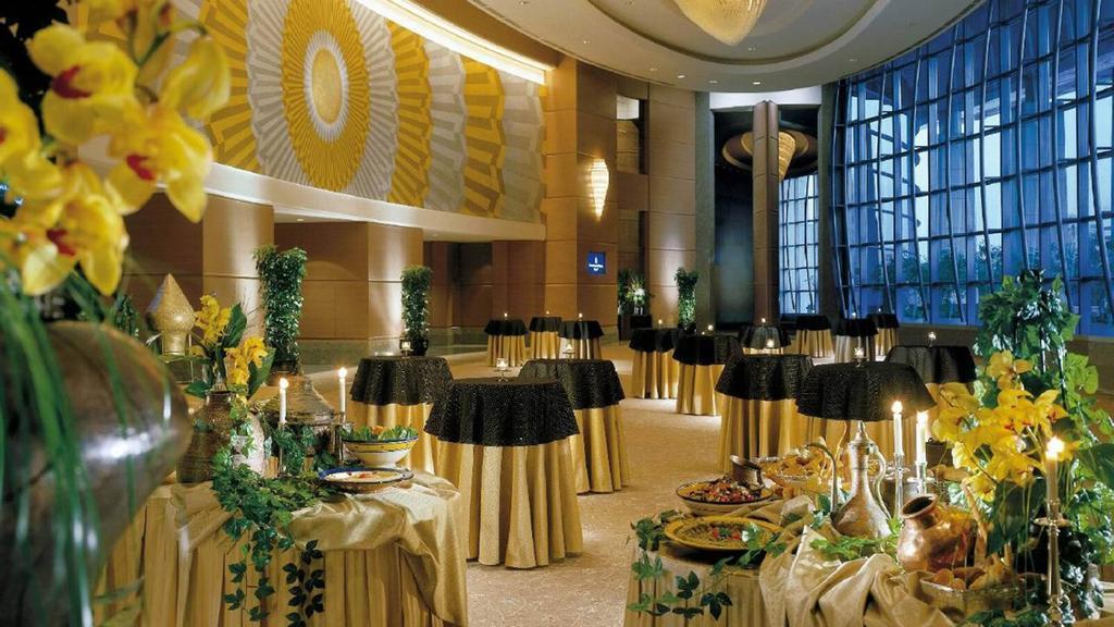 Four Seasons Riyadh At kingdom Centre