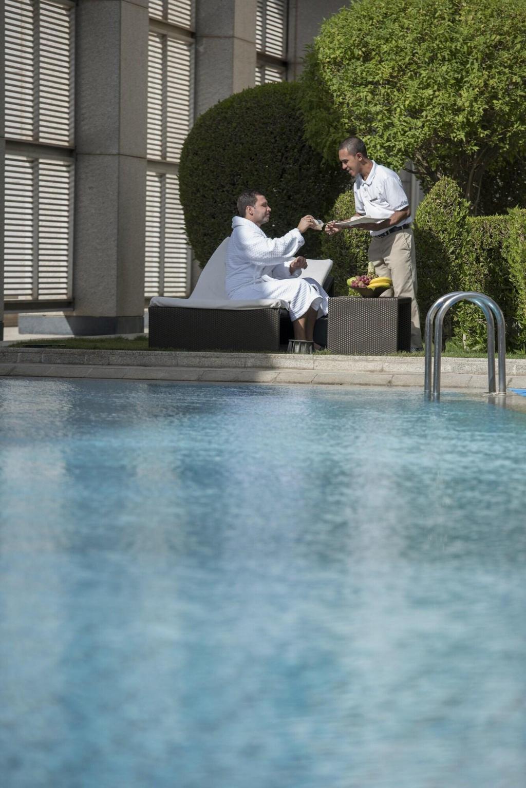 Four Seasons Riyadh At kingdom Centre