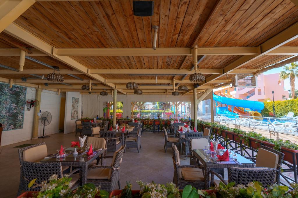 Hotel MinaMark Beach Resort - Families & Couples Only, Ägypten, Hurghada. Großes 2
