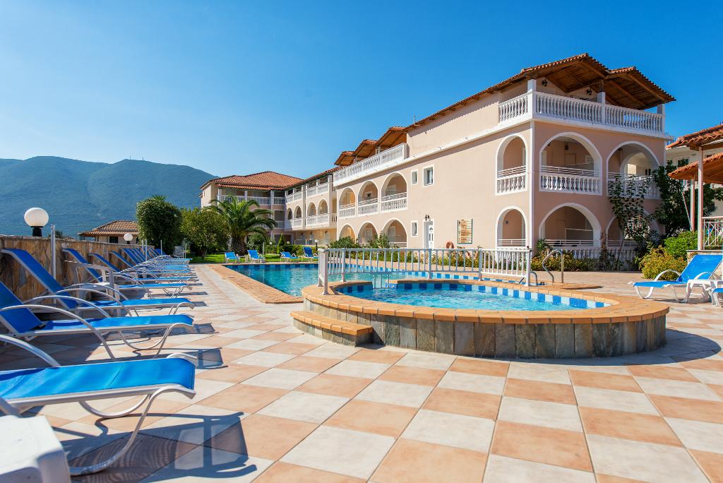 Plessas Palace Aparthotel