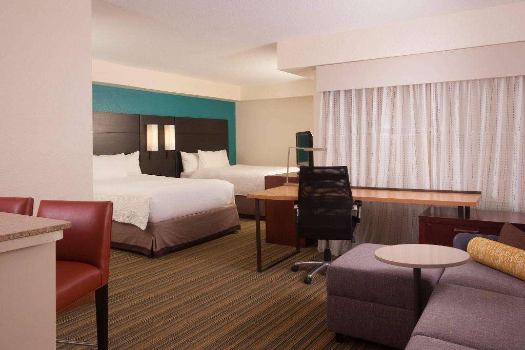 hotel-thumb