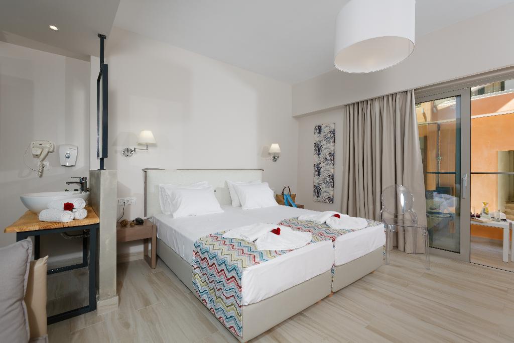 Palmera Beach - Adults Only photo 81