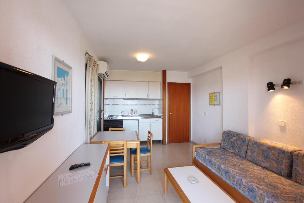 La Caseta Apartments 