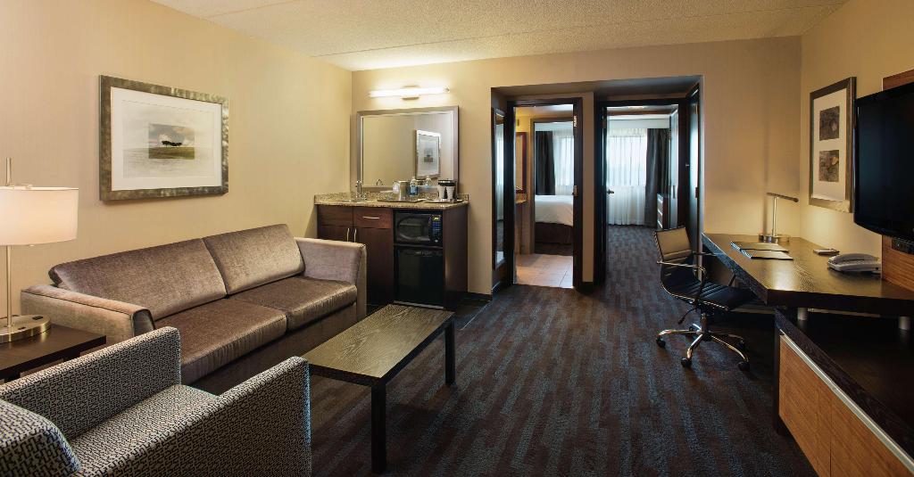 Hilton Suites Winnipeg Airport
