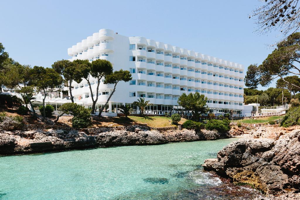 Aluasoul Mallorca Resort - Adults Only