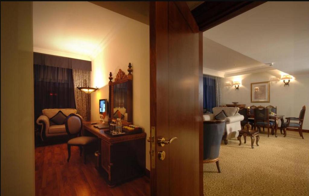 hotel-thumb