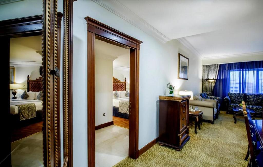hotel-thumb