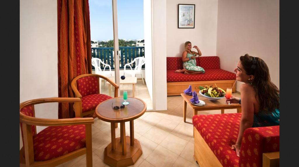 Riviera Hotel