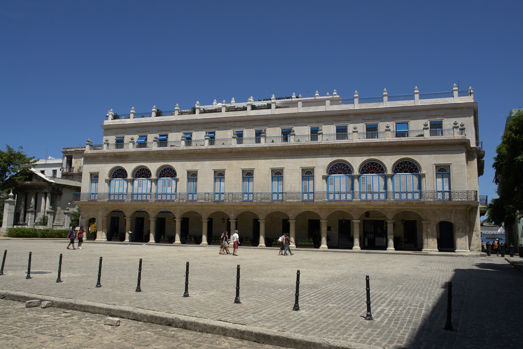 Santa Isabel Boutique