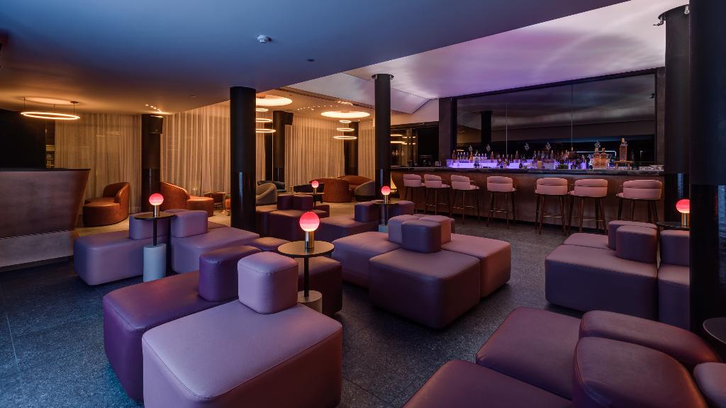 hotel-thumb