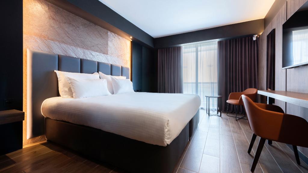 hotel-thumb