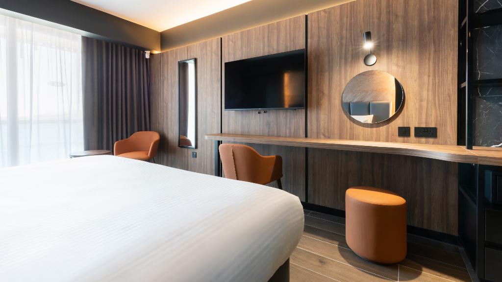 hotel-thumb