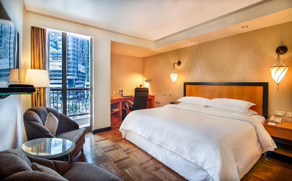 hotel-thumb