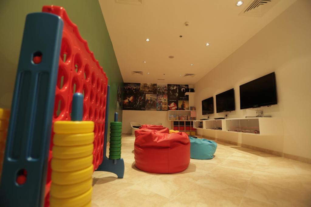Blue Beach Tower The Walk JBR Dubai (ex JA Oasis) - Sports and Entertainment