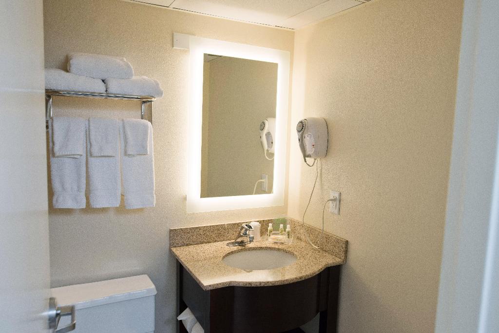 Holiday Inn Birmingham-Airport By IHG