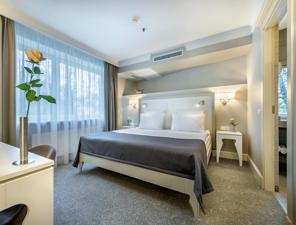 hotel-thumb