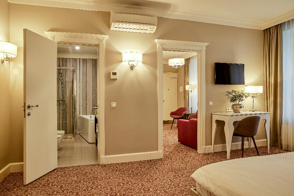 hotel-thumb