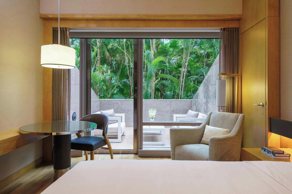 hotel-thumb