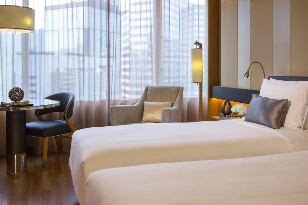 hotel-thumb