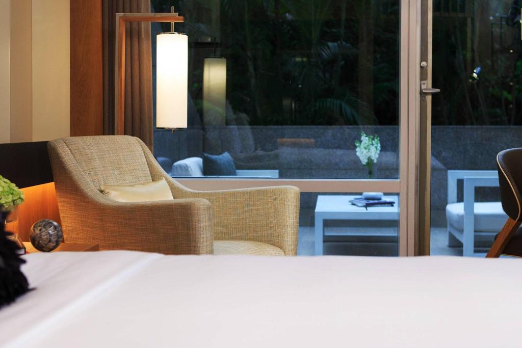 hotel-thumb