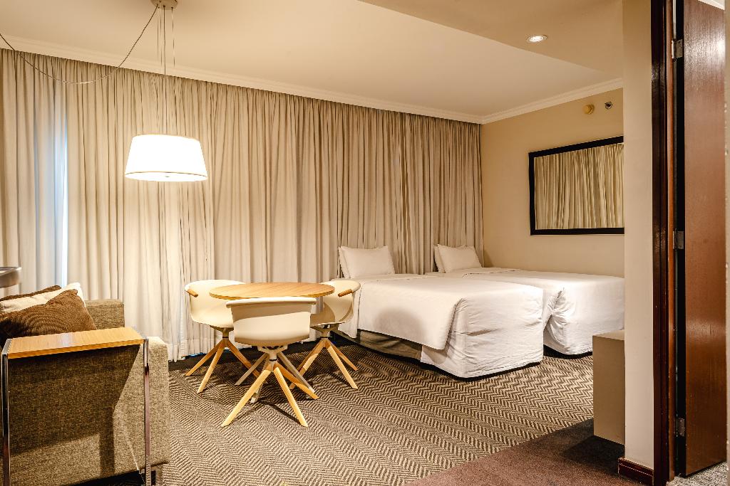 hotel-thumb