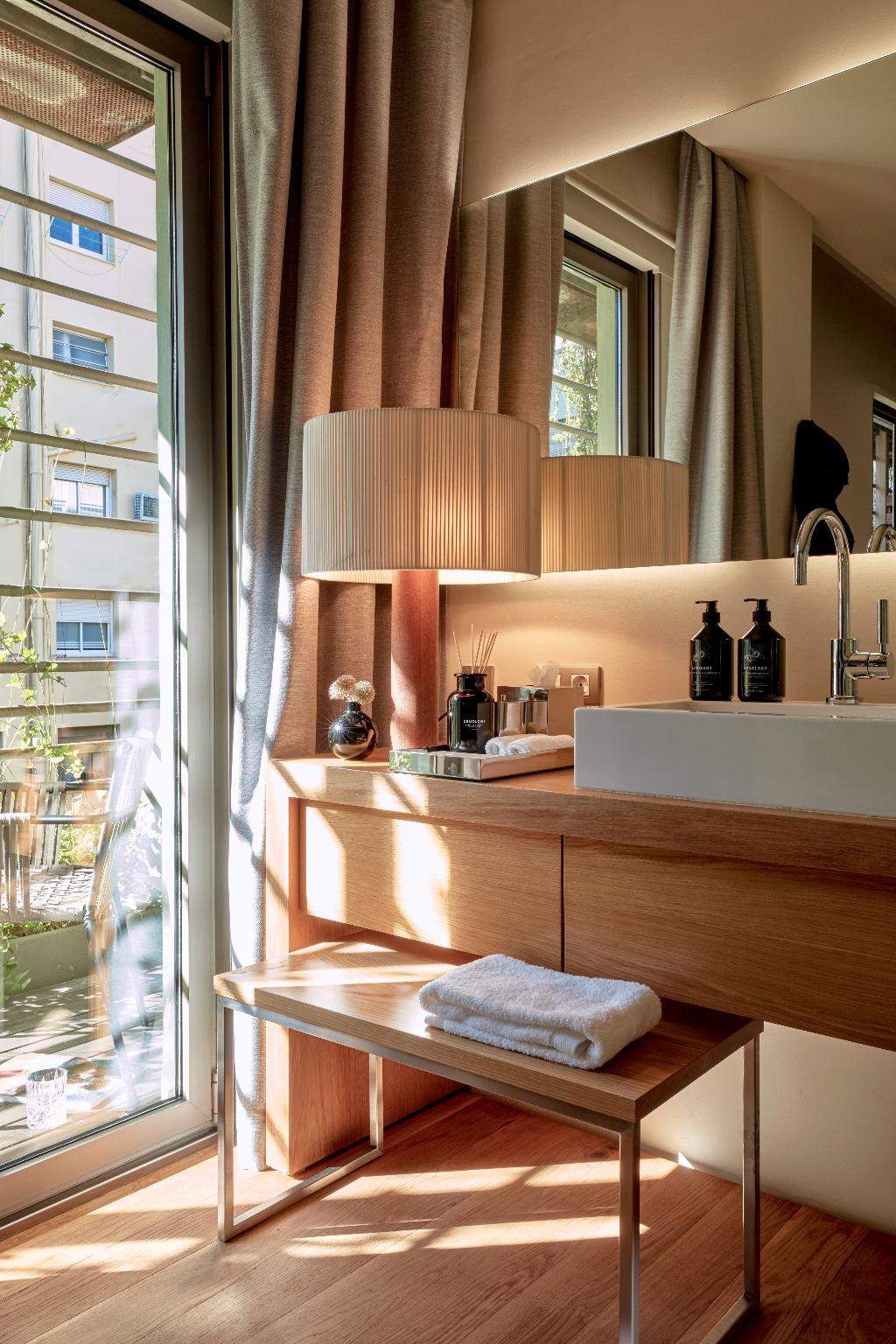 Hotel Omm photo 70