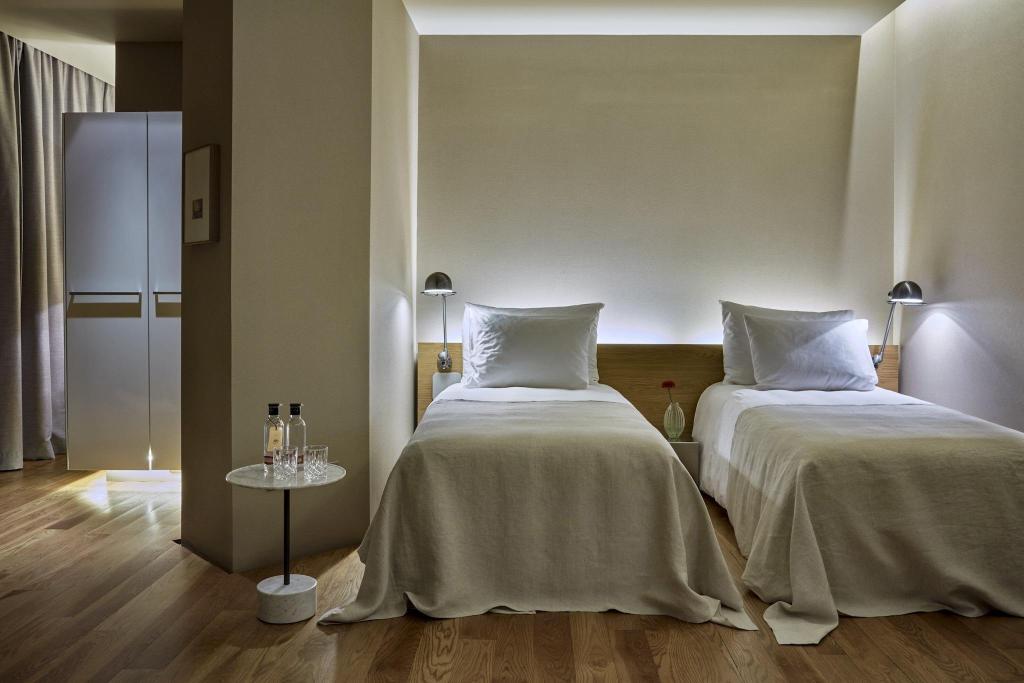 Hotel Omm photo 27
