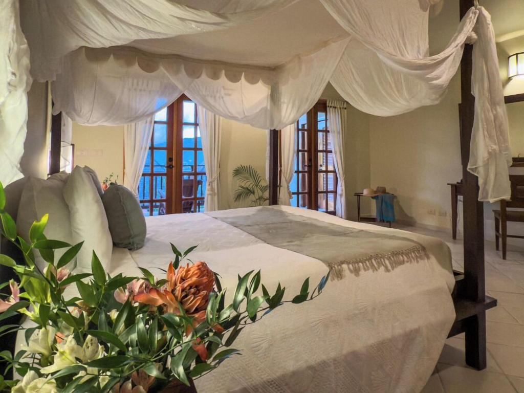 Hotel Antigua Yacht Club Marina Resort, Antigua und Barbuda, Falmouth Harbour. Großes 1
