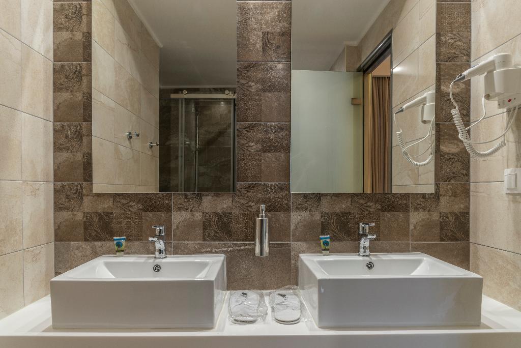 Agrelli Hotel & Suites