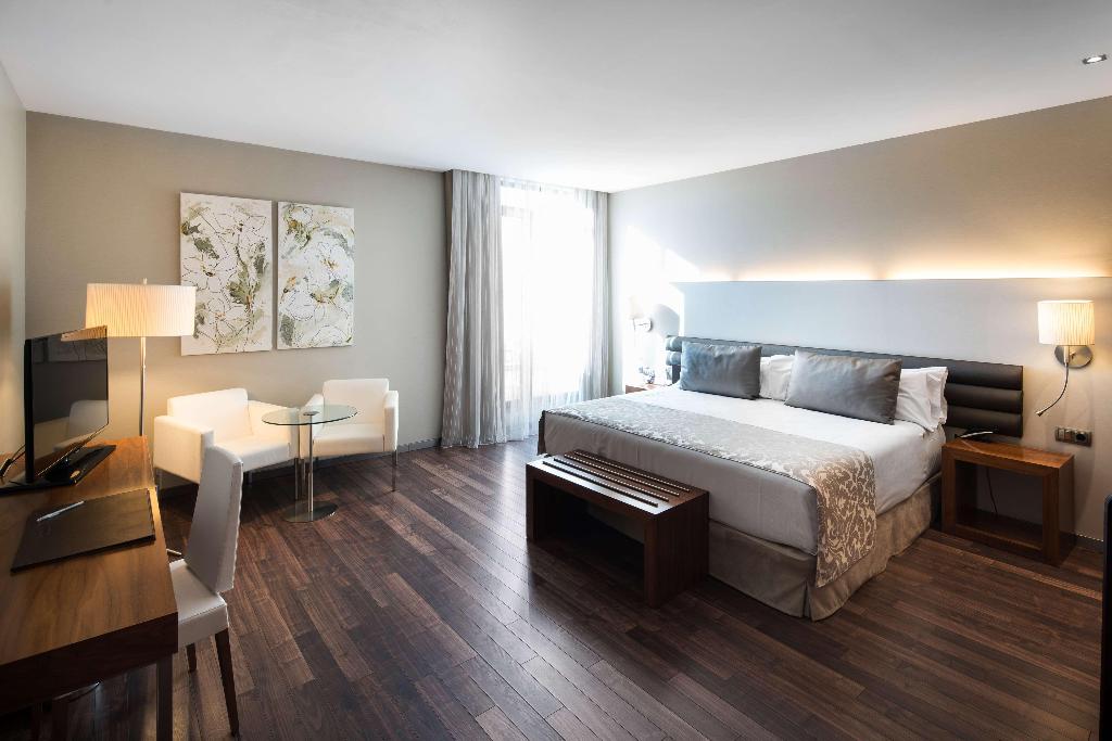 Hotel CATALONIA RAMBLAS, Spanien, Barcelona. Großes 92