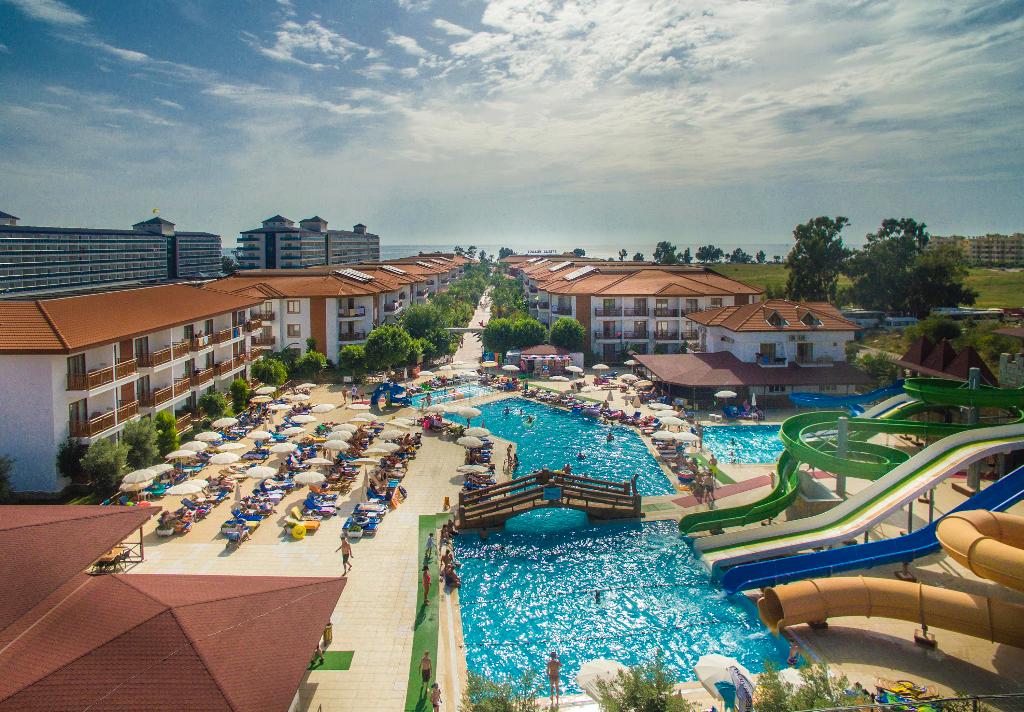 Eftalia Holiday Village 4*