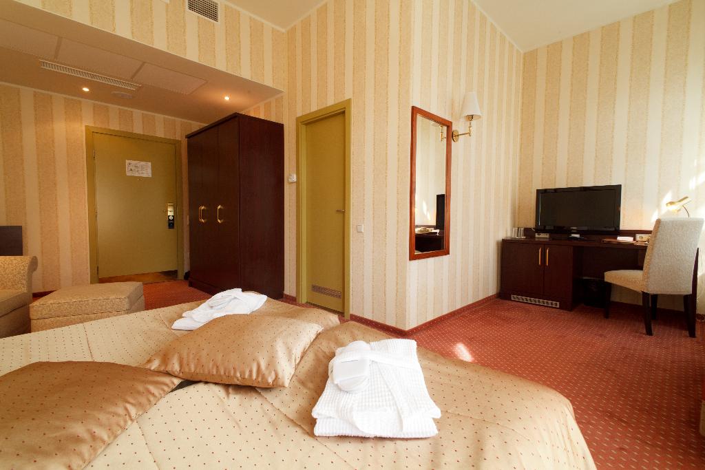 Monika Centrum Hotels