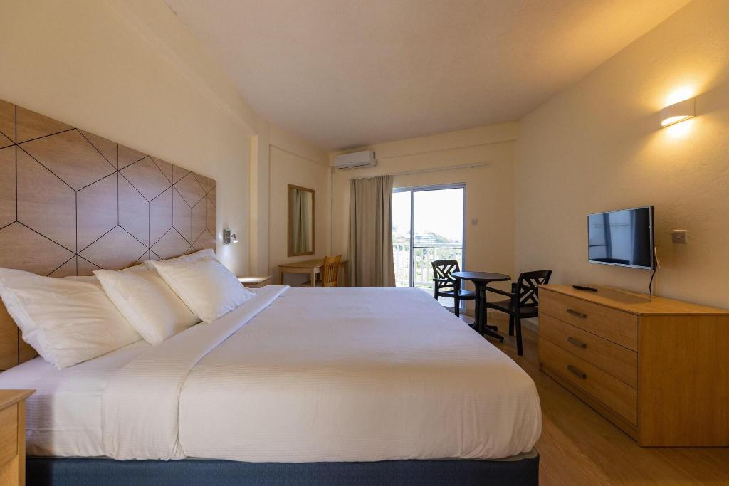 hotel-thumb