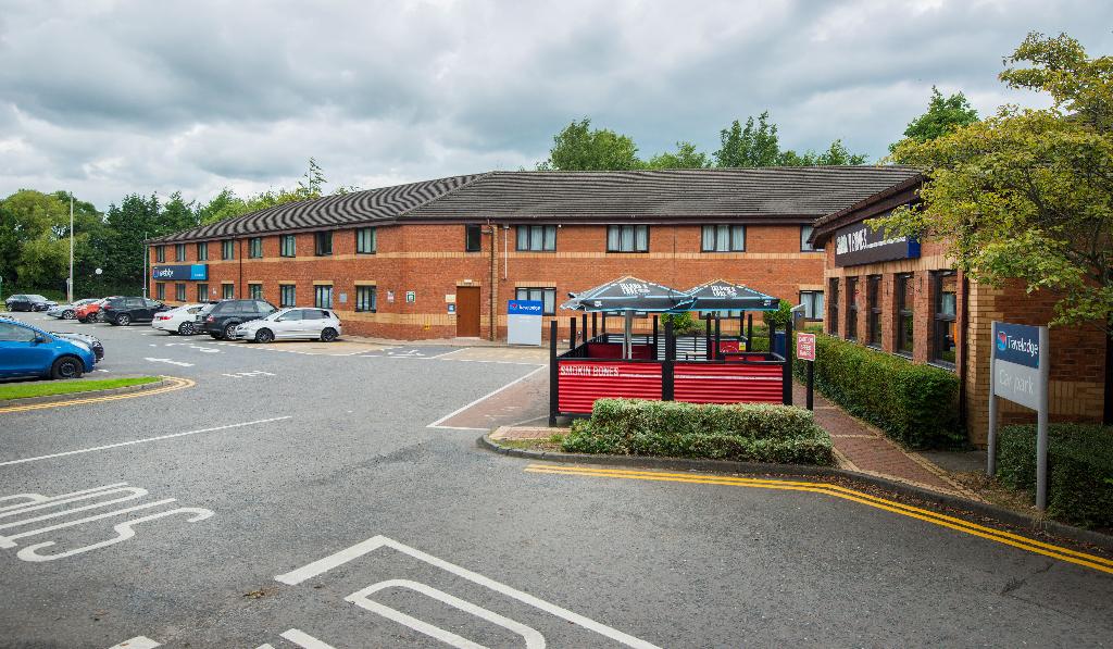 Hotel Travelodge Dublin Airport North Swords, Irland, Dublin. Großes 2