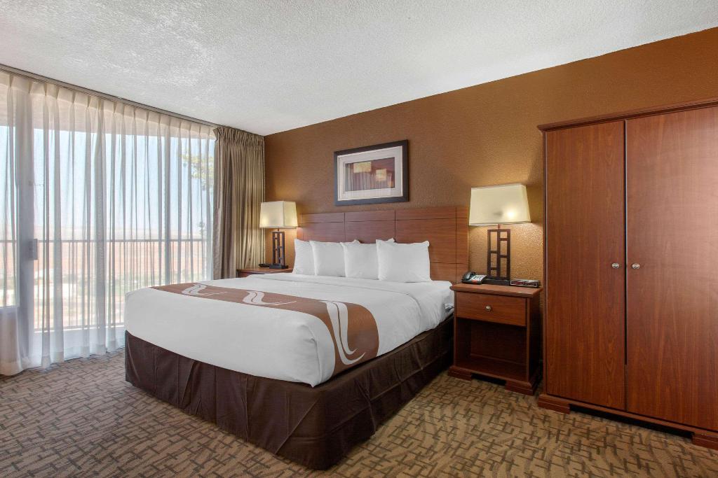 Scenic View Inn - Lake Powell - Page AZ
