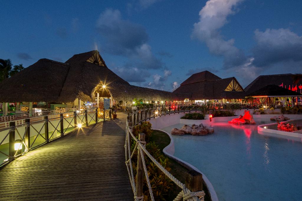 Royalton Hicacos Adults Only All Inclusive +18