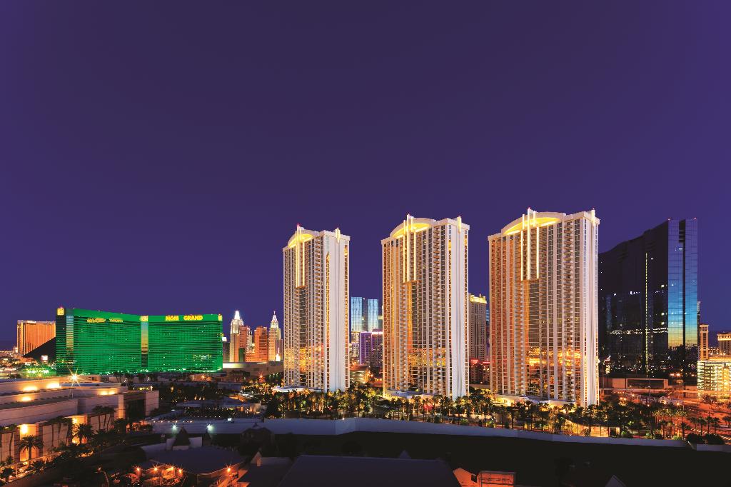 The Signature at MGM Grand (All Suites) photo 24