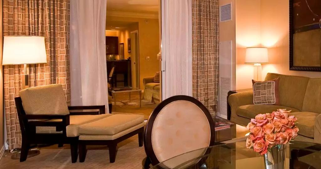 The Signature at MGM Grand (All Suites) photo 25