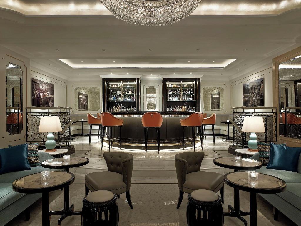 The Langham Hong Kong - Bar