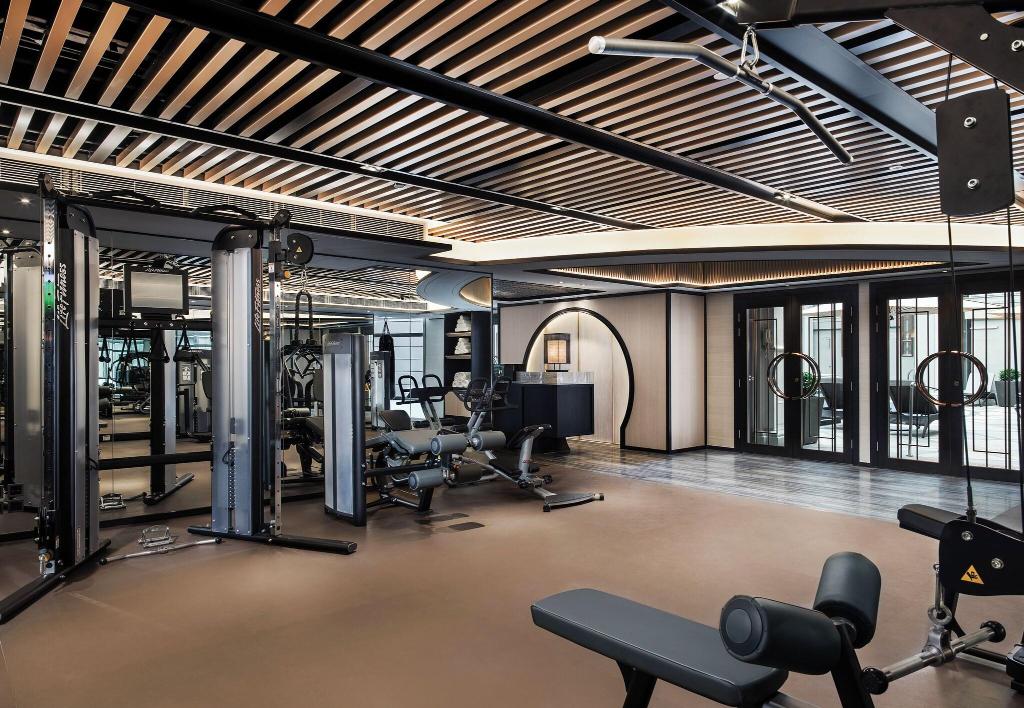 The Langham Hong Kong - Sports and Entertainment