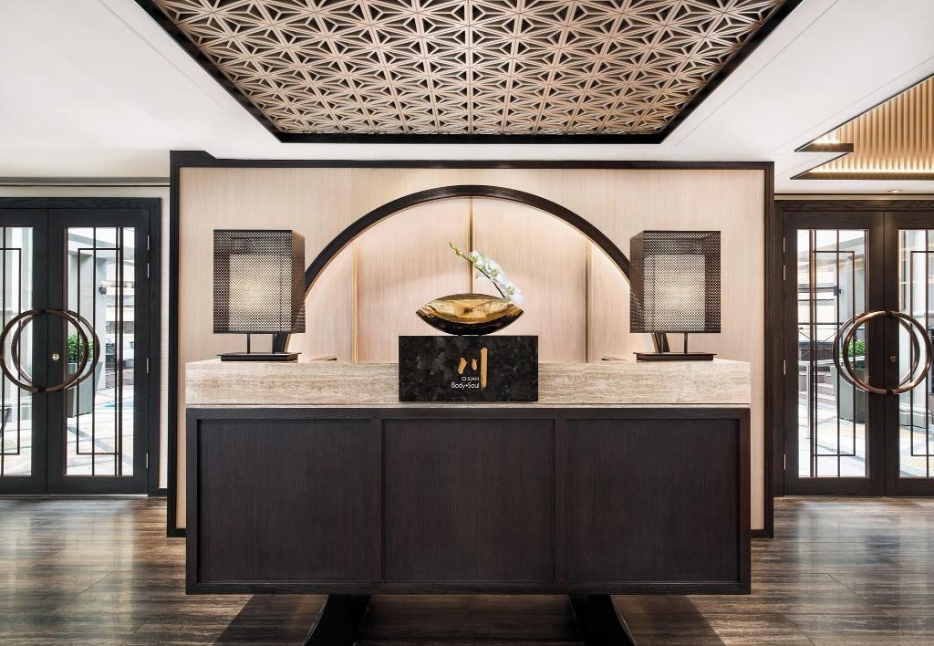 The Langham Hong Kong - Sports and Entertainment