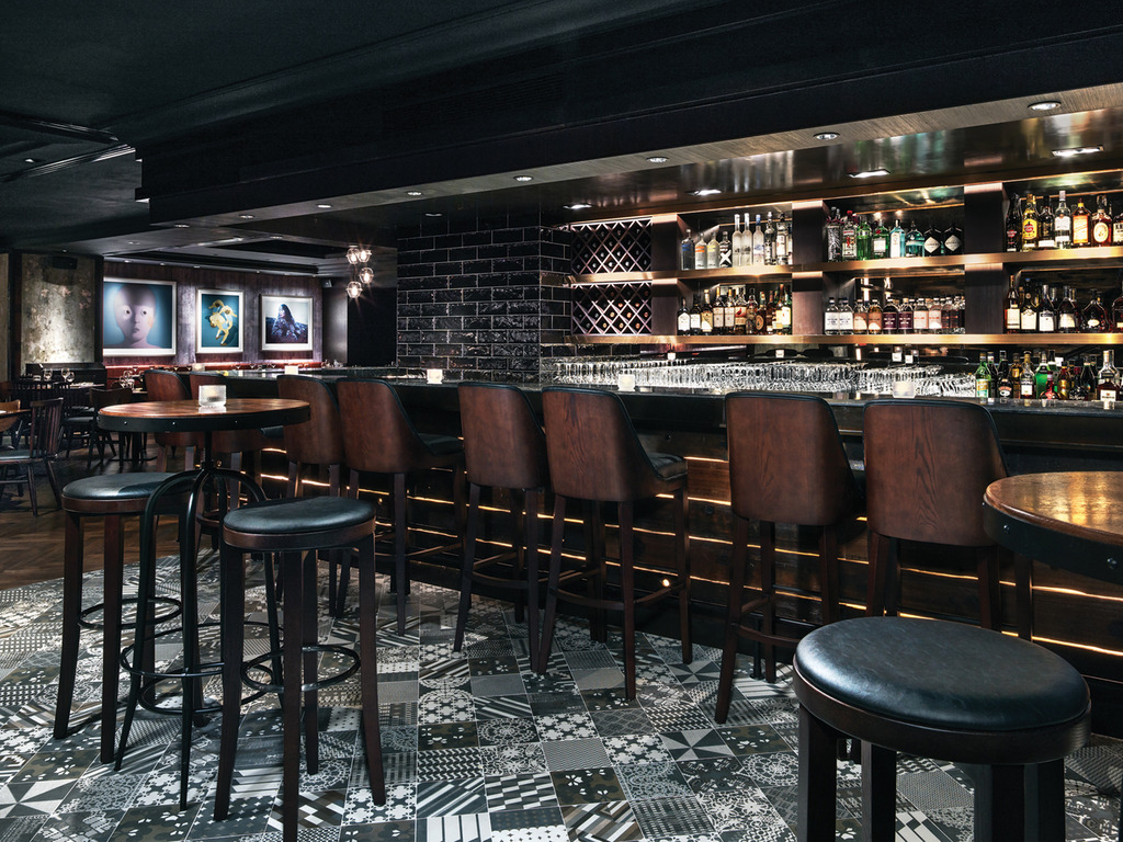 The Langham Hong Kong - Restaurant