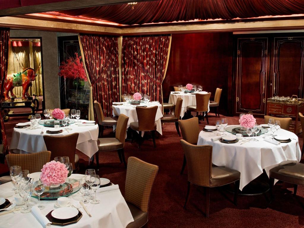 The Langham Hong Kong - Restaurant