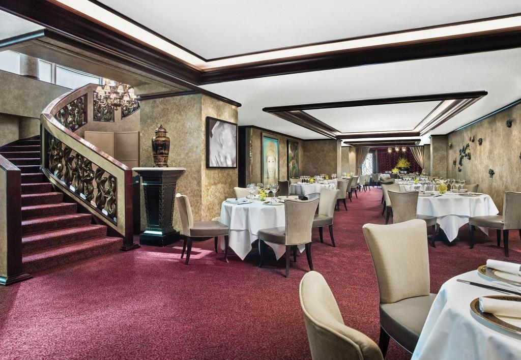 The Langham Hong Kong - Restaurant