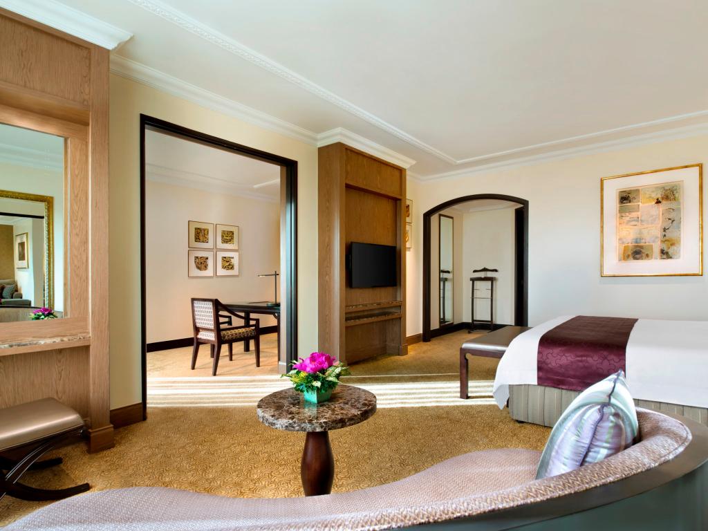 hotel-thumb