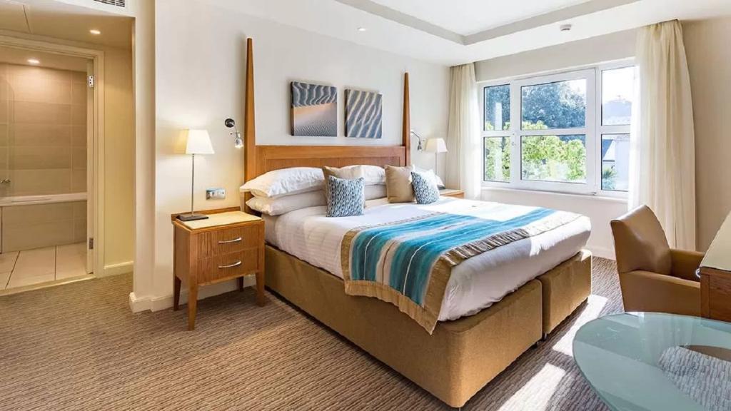 L'Horizon Beach Hotel & Spa